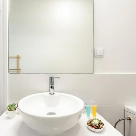 Guestready - Fado - Apt In Saldanha Lisbon